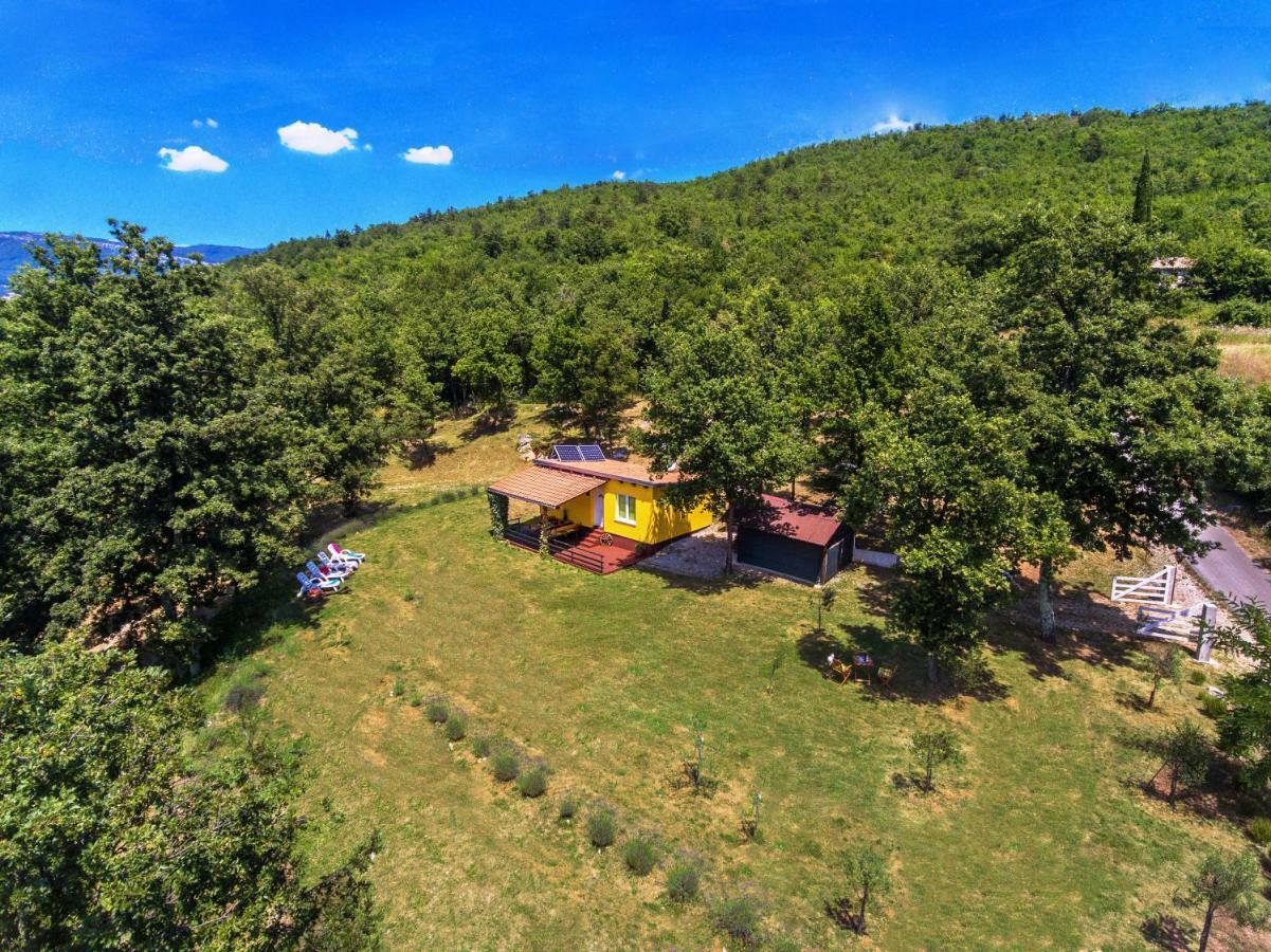 Vacation Home Latini Hum Exterior photo