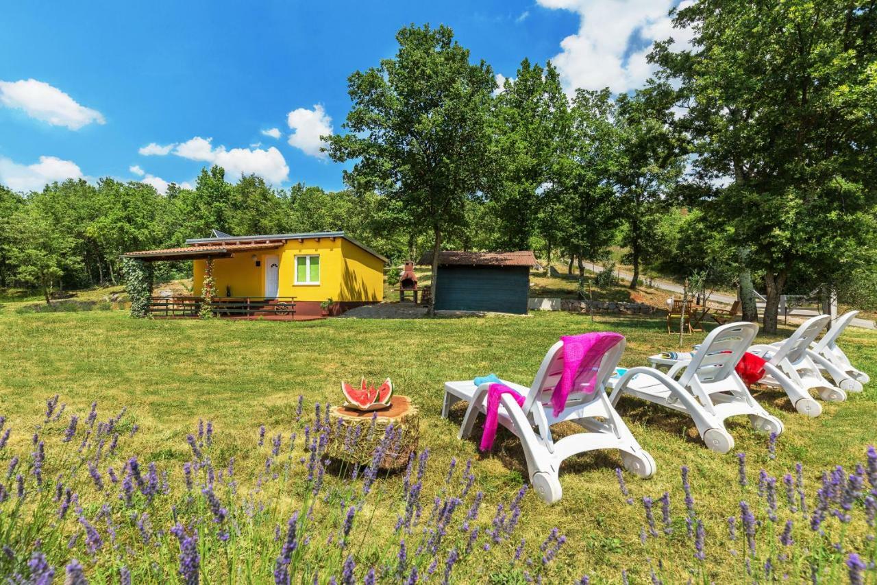 Vacation Home Latini Hum Exterior photo